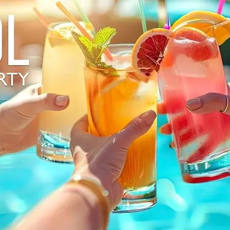 Onmood Cala Ratjada - Brunch & Party Hotel Cala Ratjada (Mallorca)