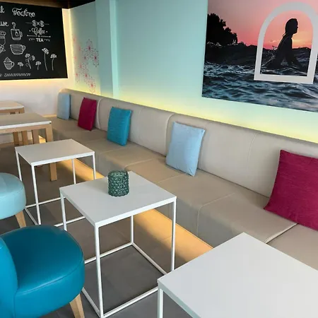 Hotel Onmood Cala Ratjada - Brunch & Party 4*